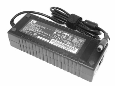 Детальная картинка Блок питания для ноутбука HP 19V6.9A (7.4X5.0) 135W от магазина NBS Parts  Детальная картинка Блок питания для ноутбука HP 19V6.9A (7.4X5.0) 135W от магазина NBS Parts